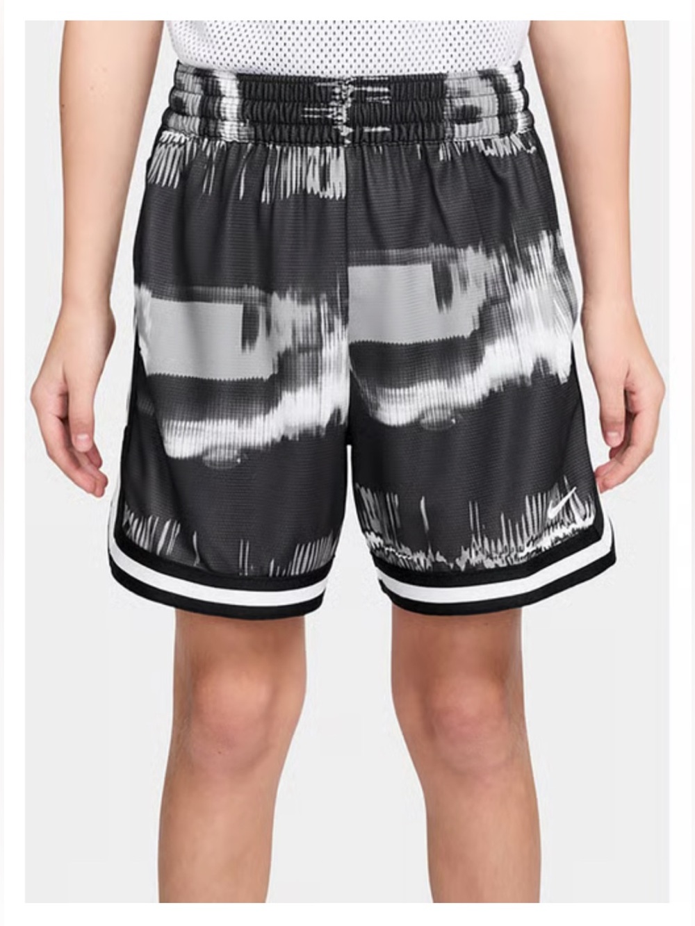 Nike Boy's 5" DNA Glitch Black & White Dri-FIT Shorts- Size XS- Like New